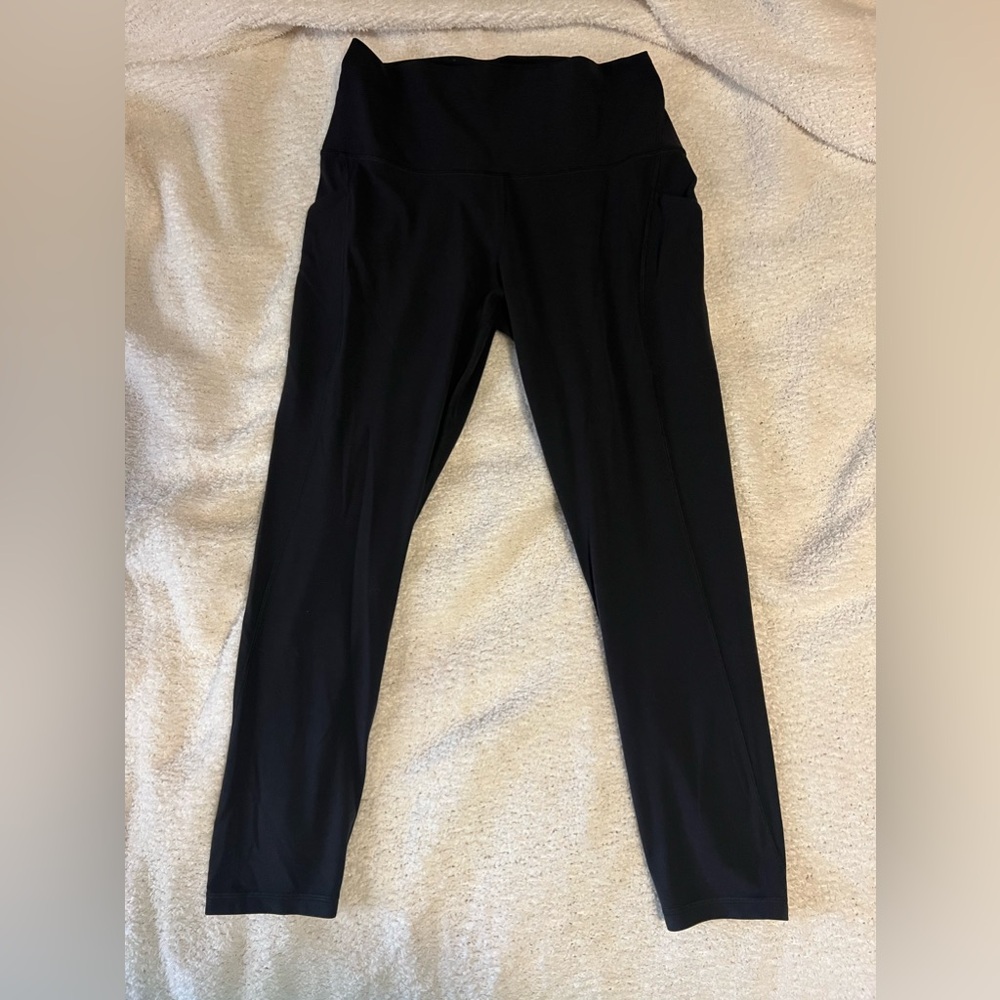 Lululemon Align Legging 25” with pockets
